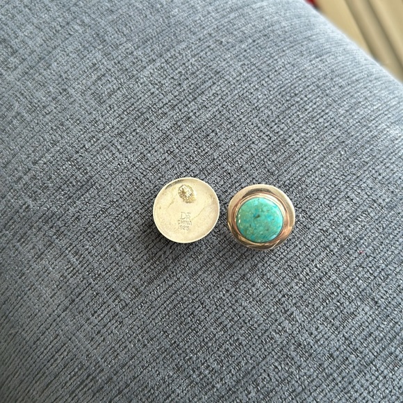 JAY KING Desert Rose Trading Sterling Silver Turquoise Button Earrings - Picture 4 of 9